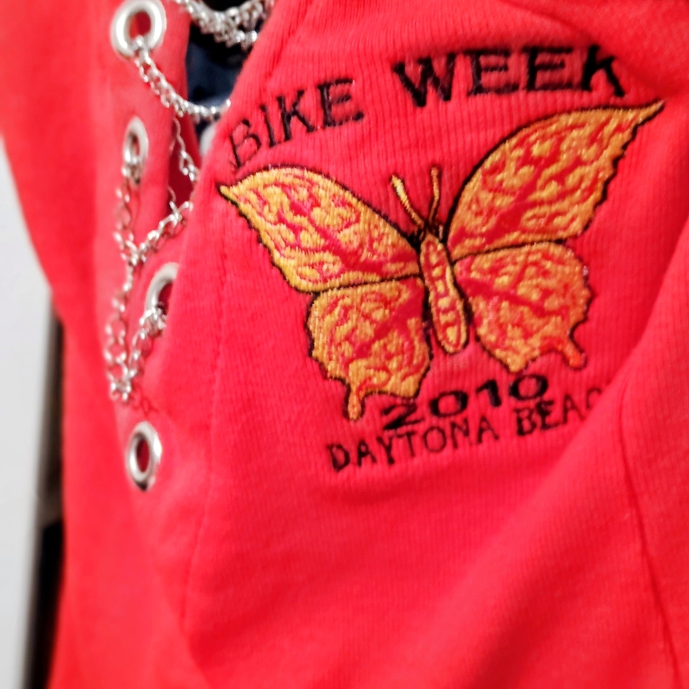 Vibrant 2010 Daytona Beach bike Week Red Crop Top w Embroidered Butterfly.